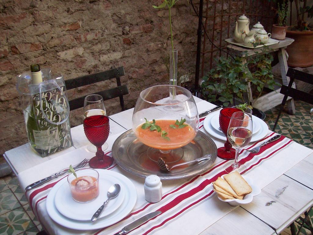 Patio Yungay Bed & Breakfast Santiago Ngoại thất bức ảnh